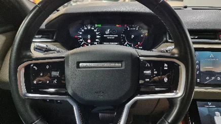 Land Rover Velar photo-18